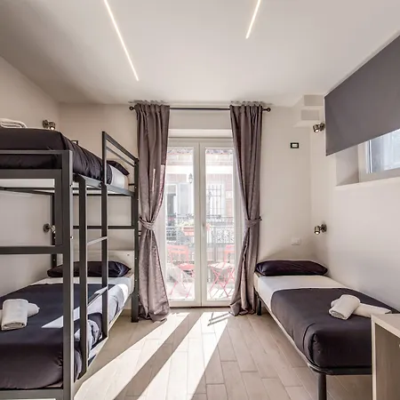 The Bricks בית הארחה רומא