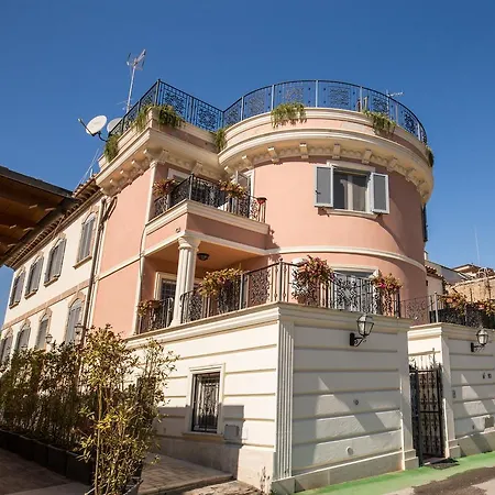 The Bricks Guest house 4*